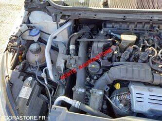 2015-peugeot-308-1449861-47008362
