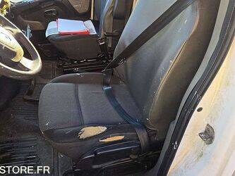 2011-renault-master-rt-1449874-47008376