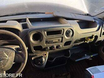2011-renault-master-rt-1449874-47008378