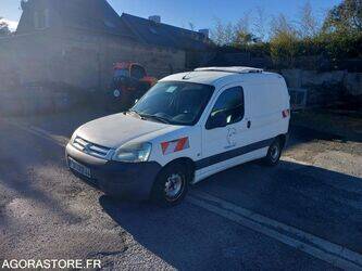 2007-citroen-berlingo-1449890-47008444