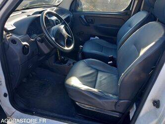 2007-citroen-berlingo-1449890-47008447
