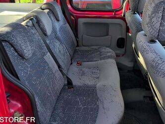 2004-renault-kangoo-1449892-47008461
