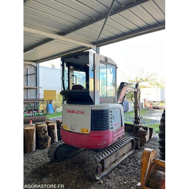 TAKEUCHI TB23R-47008540