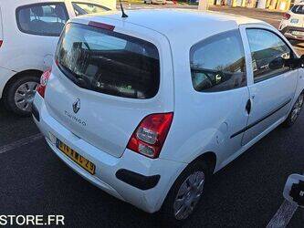 2008-renault-twingo-1449909-47008573