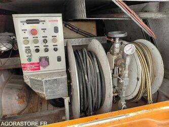 2010-toyota-hilux-1449955-47008694