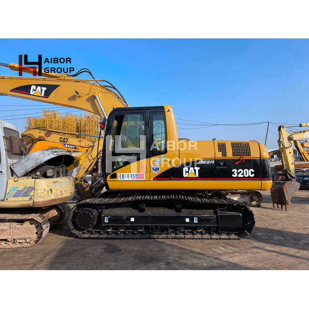 2020 Caterpillar 320C-47008705