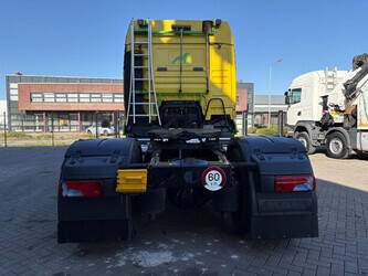 2011-man-tgx-18-440-1450228-47008941