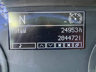 2011-man-tgx-18-440-1450228-47008948