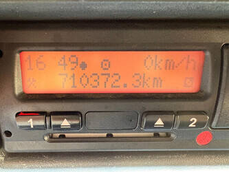 2011-man-tgx-18-440-1450228-47008954