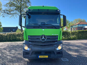 2016-mercedes-benz-actros-1943-1450229-47008978