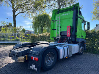 2016-mercedes-benz-actros-1943-1450229-47008982