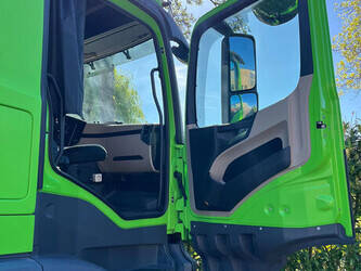 2016-mercedes-benz-actros-1943-1450229-47008990