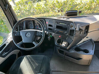 2016-mercedes-benz-actros-1943-1450229-47008993