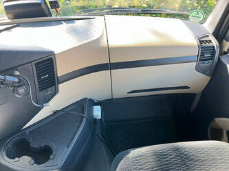 2016-mercedes-benz-actros-1943-1450229-47009010