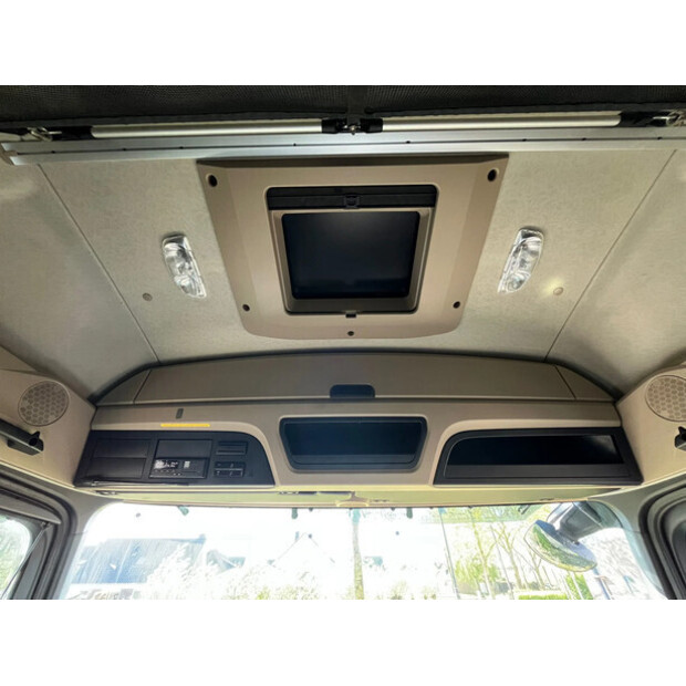 2016 Mercedes-Benz ACTROS 1943-47009012