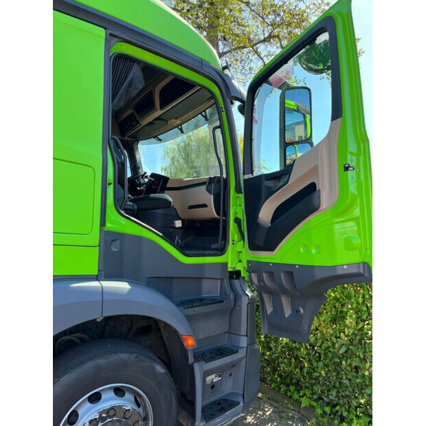 2016 Mercedes-Benz ACTROS 1943-47009088