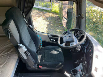2016-mercedes-benz-actros-1943-1450232-47009092