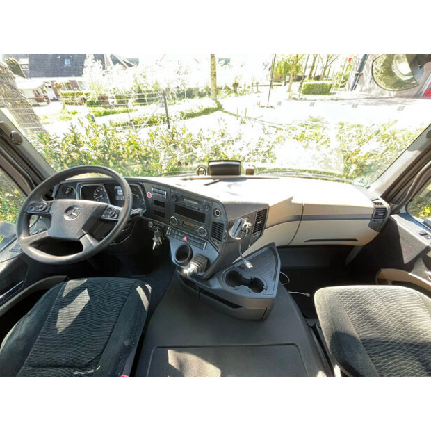 2016 Mercedes-Benz ACTROS 1943-47009095