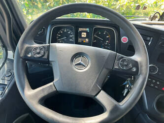 2016-mercedes-benz-actros-1943-1450232-47009097