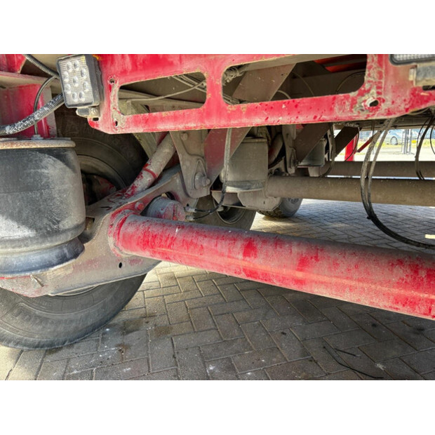 2018 إم أو إل SAF-47009146