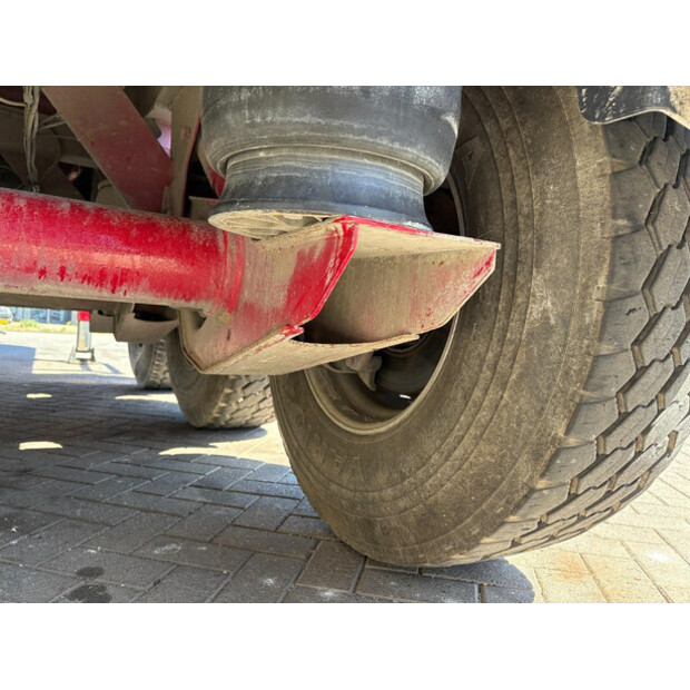 2018 إم أو إل SAF-47009147