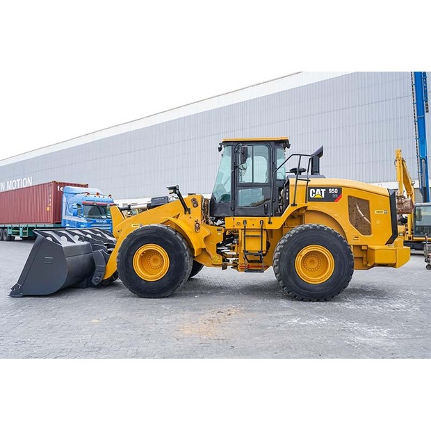 2017 كاتربيلر 950GC-47009541