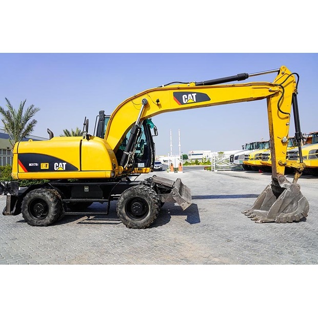 2018 Caterpillar M317D2-47009571