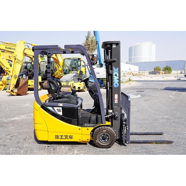 2023 XCMG XVB15-PTW2-47009583