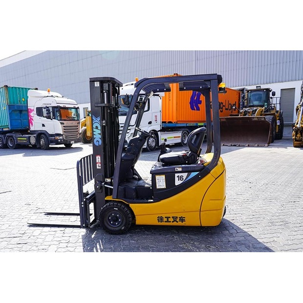 2023 XCMG XVB15-PTW2-47009586