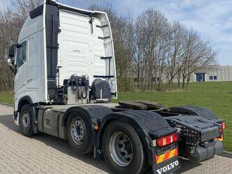 2022-volvo-fh460-47009598
