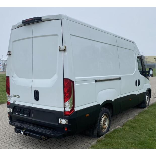 2021 Iveco Daily 35S18-47009606