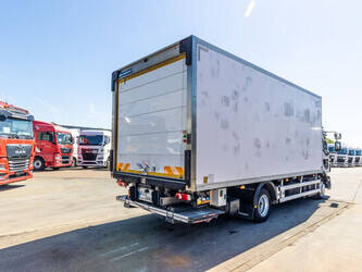 2018-renault-d10-47009959