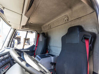 2018-renault-d10-47009974