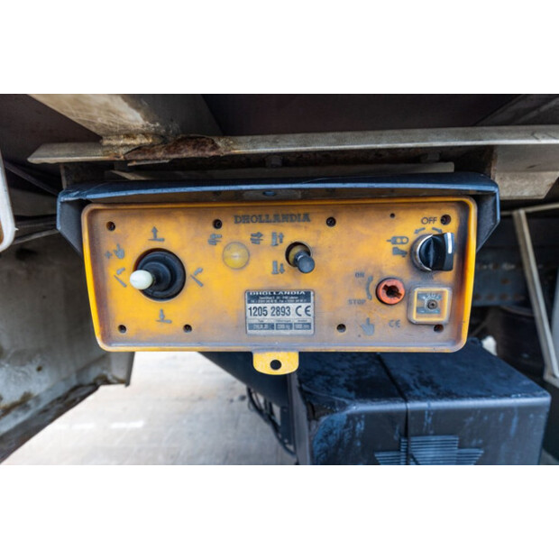 2012 فولفو FL 240-47010096