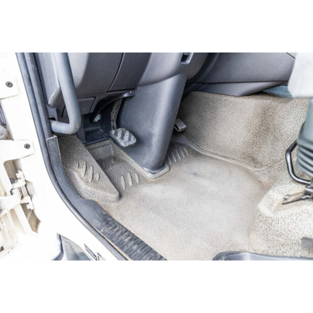 2012 فولفو FL 240-47010098