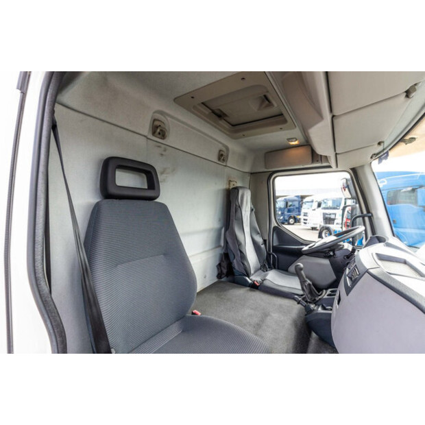 2012 فولفو FL 240-47010100