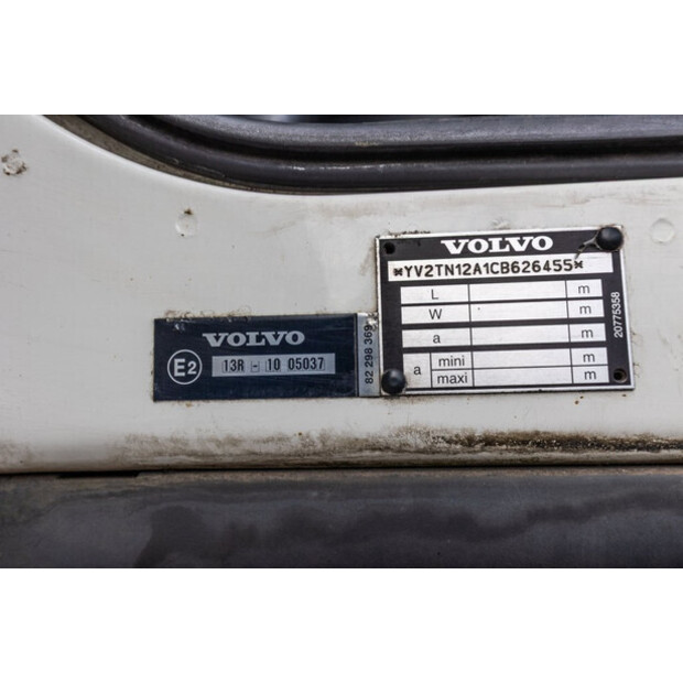 2012 فولفو FL 240-47010107