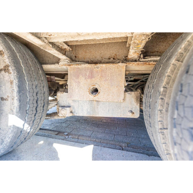 1997 خيسن آند فيربورت OTHERS-47010143