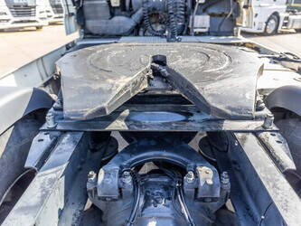 2011-man-tgx-18-480-1450286-47010172