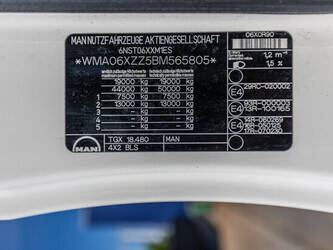 2011-man-tgx-18-480-1450286-47010184