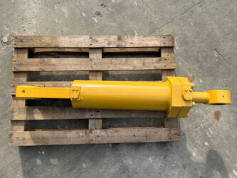 2026-caterpillar-d8-1450490-47011740