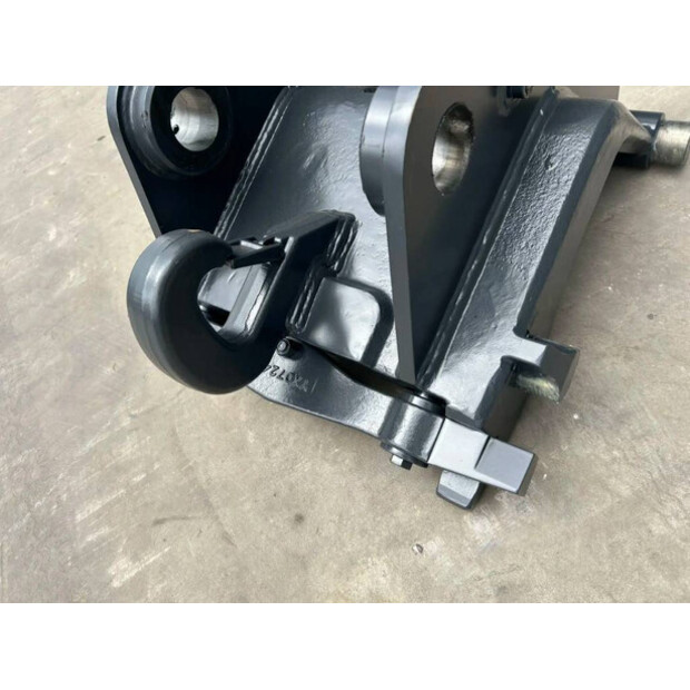 2026 Smitma CW40-47011944