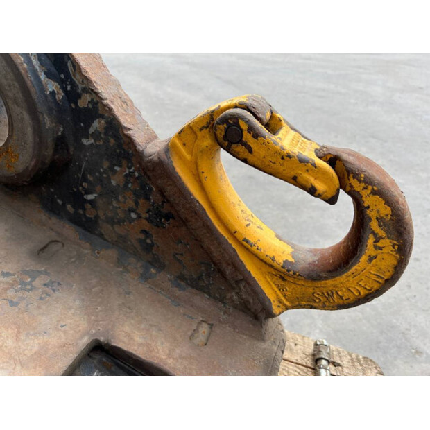 2016 Caterpillar 352F-47012445