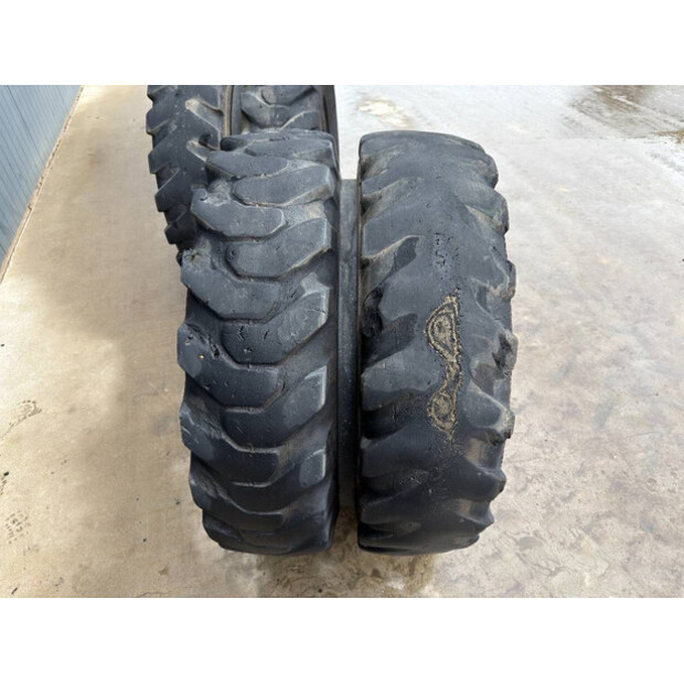 Bridgestone 1000x20-47012474