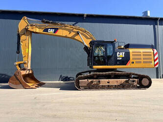 2017-caterpillar-352f-1450563-47012935