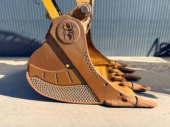 2017-caterpillar-352f-1450563-47012942