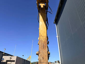 2017-caterpillar-352f-1450563-47012947