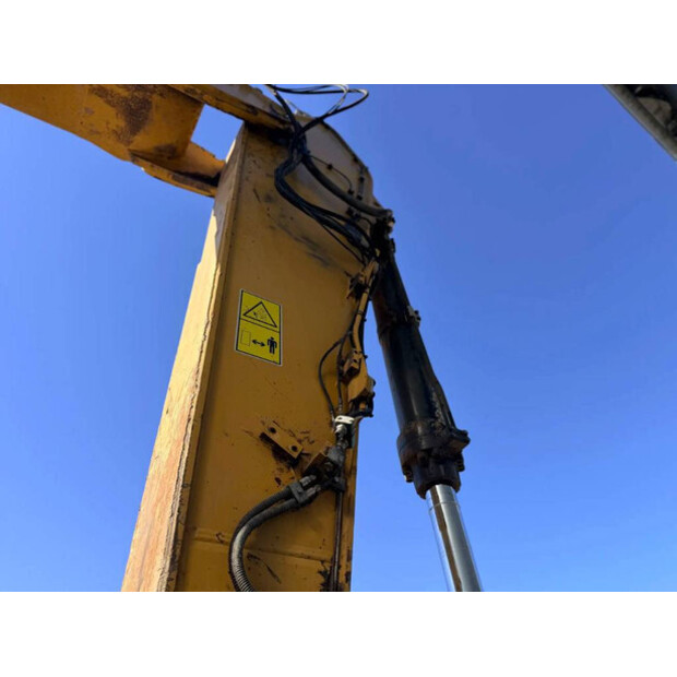 2017 Caterpillar 352F-47012948