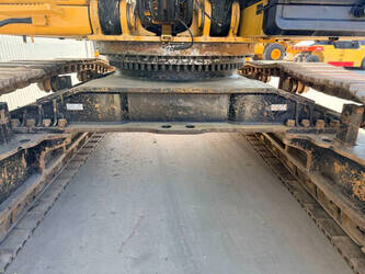 2017-caterpillar-352f-1450563-47012951