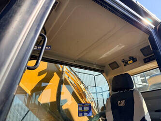 2017-caterpillar-352f-1450563-47012962